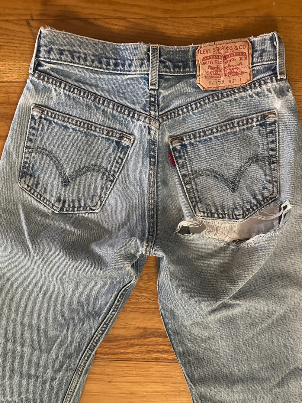 Vintage 00’s Levi’s 501xx with butt rip
